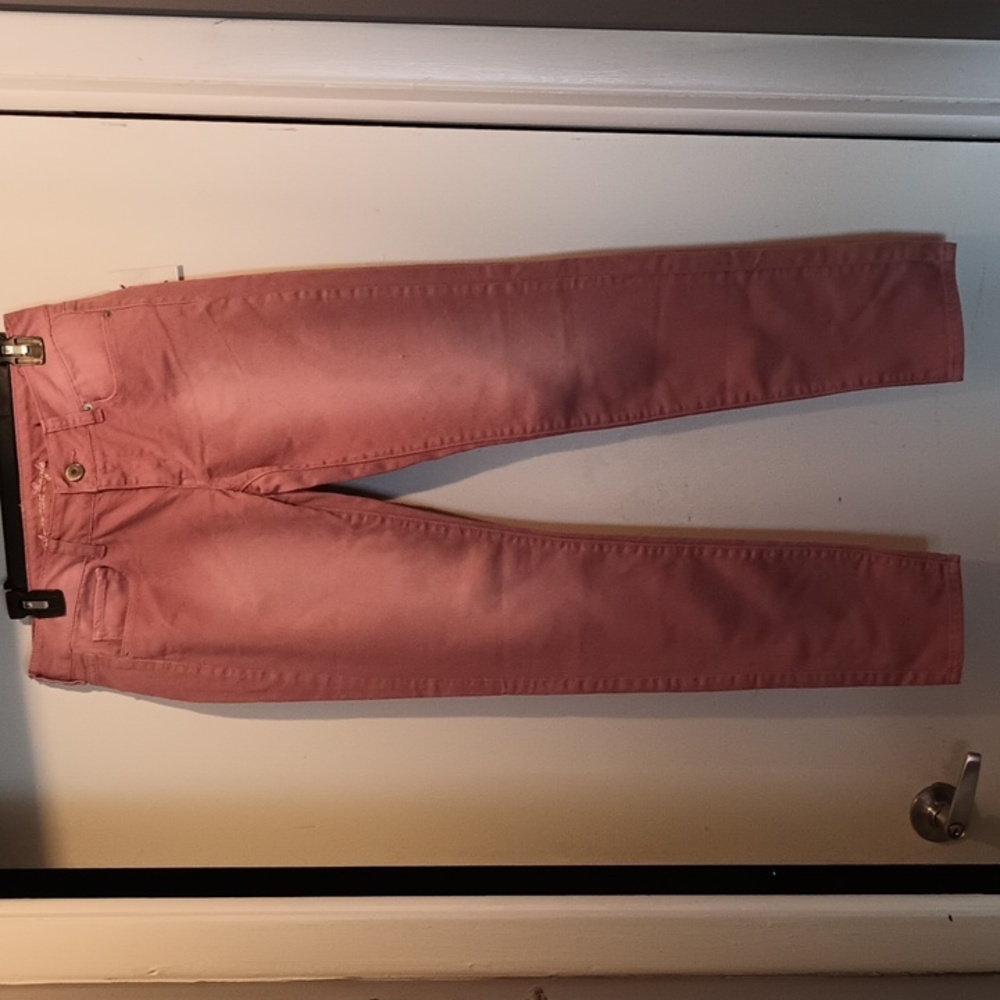 Faded Coral American eagle jeans